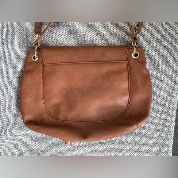 Dolce Vita Brown Crossbody Bag with Woven Design - Picture 7 of 16